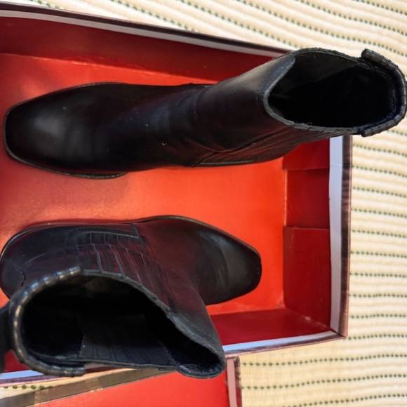 SILENT D NAYDO HEELED ANKLE BOOTS - Picture 5 of 6